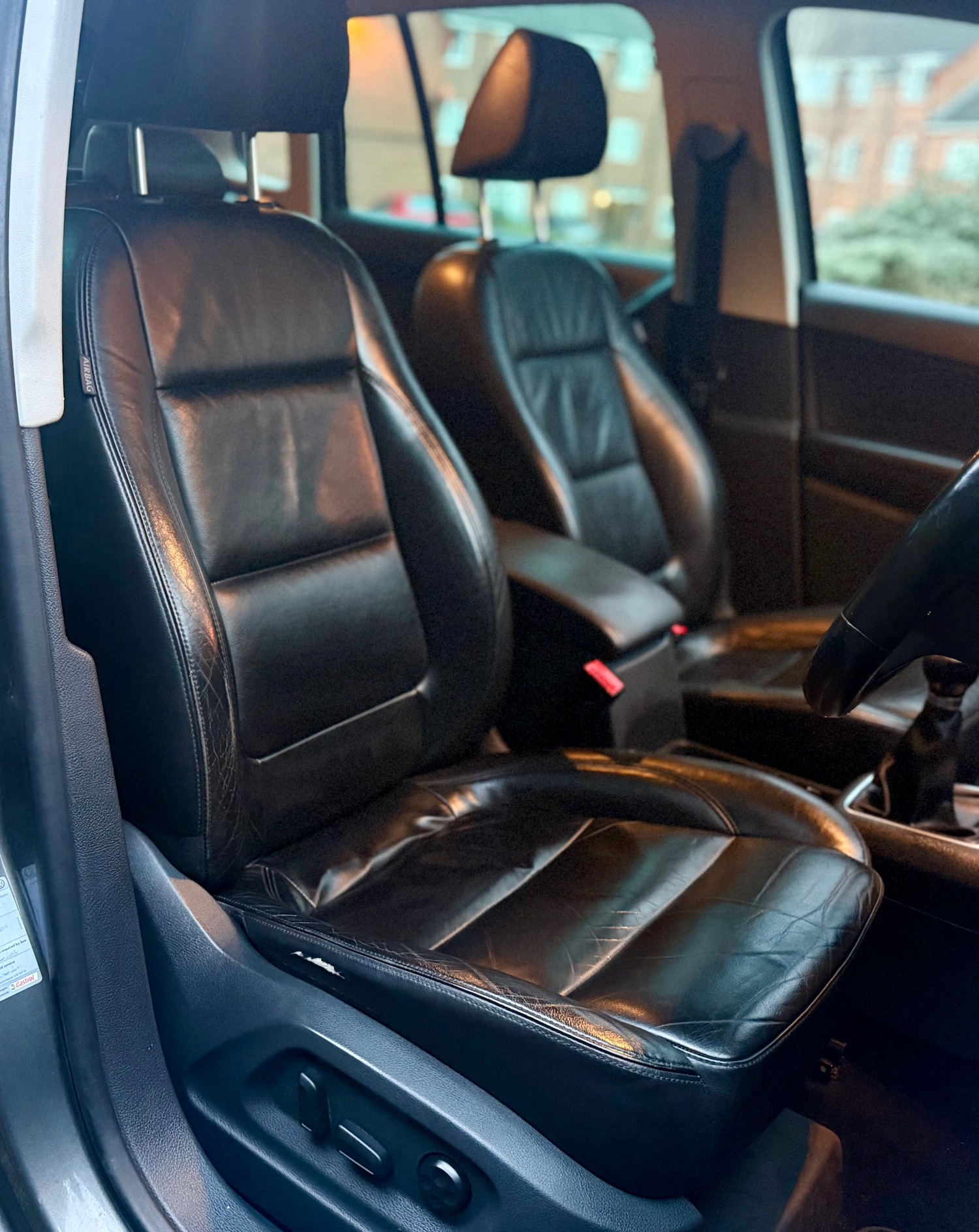 Used Volkswagen Tiguan 2011 for sale - 77493546: Photo 18