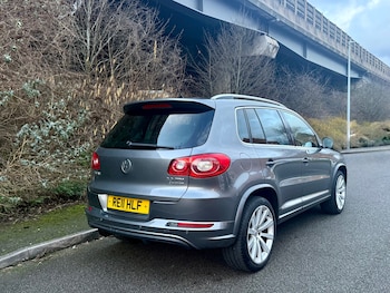 Used Volkswagen Tiguan 2011 for sale - 77493546: Photo