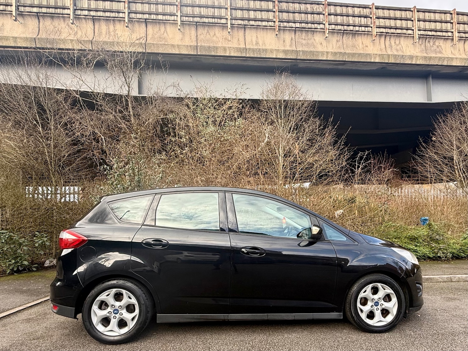 Used Ford C-Max 2011 for sale - 77640639: Photo 2