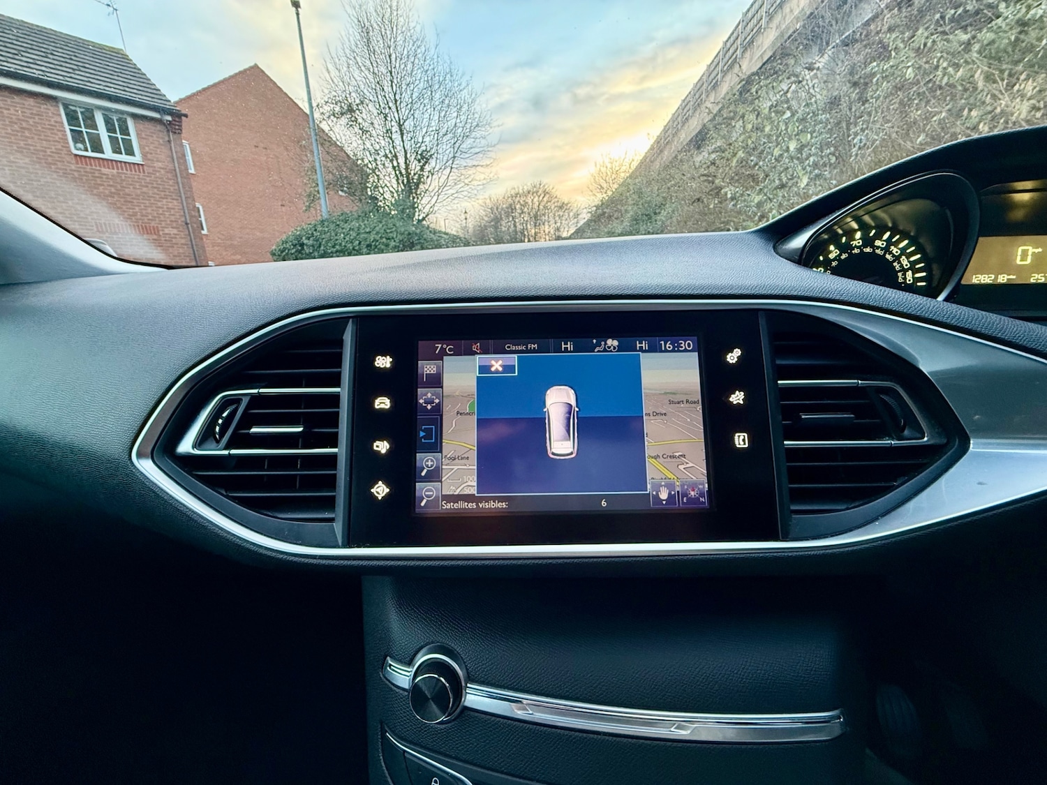 Used Peugeot 308 2017 for sale - 76934113: Photo 20