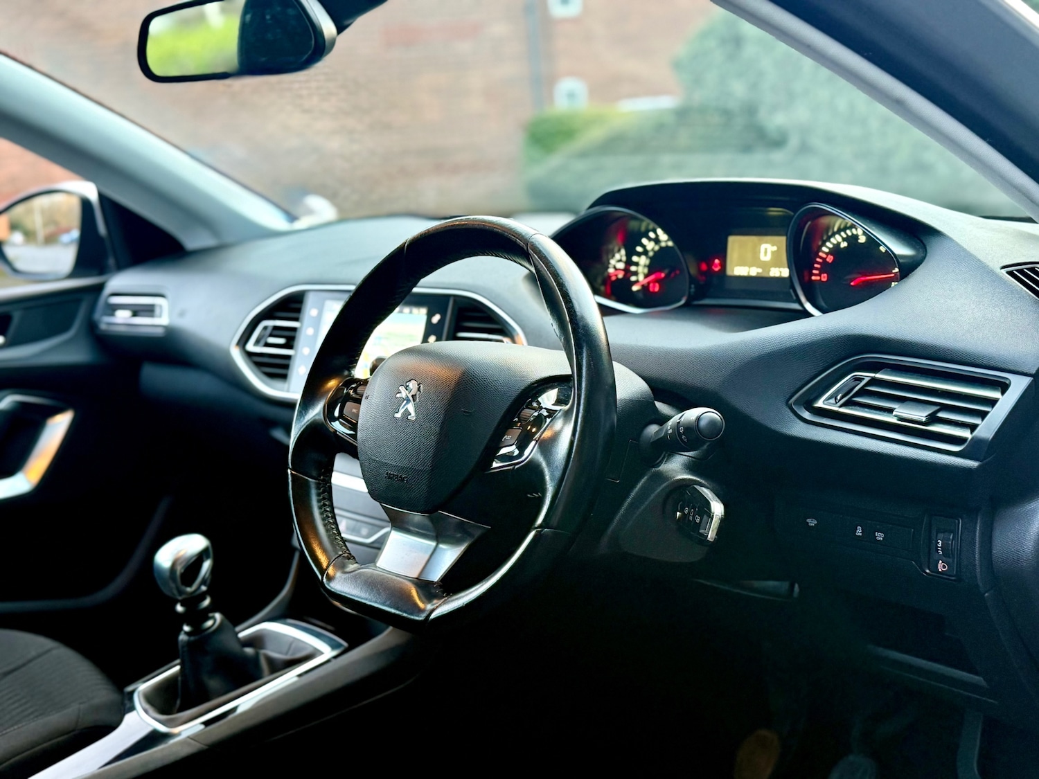 Used Peugeot 308 2017 for sale - 76934113: Photo 23