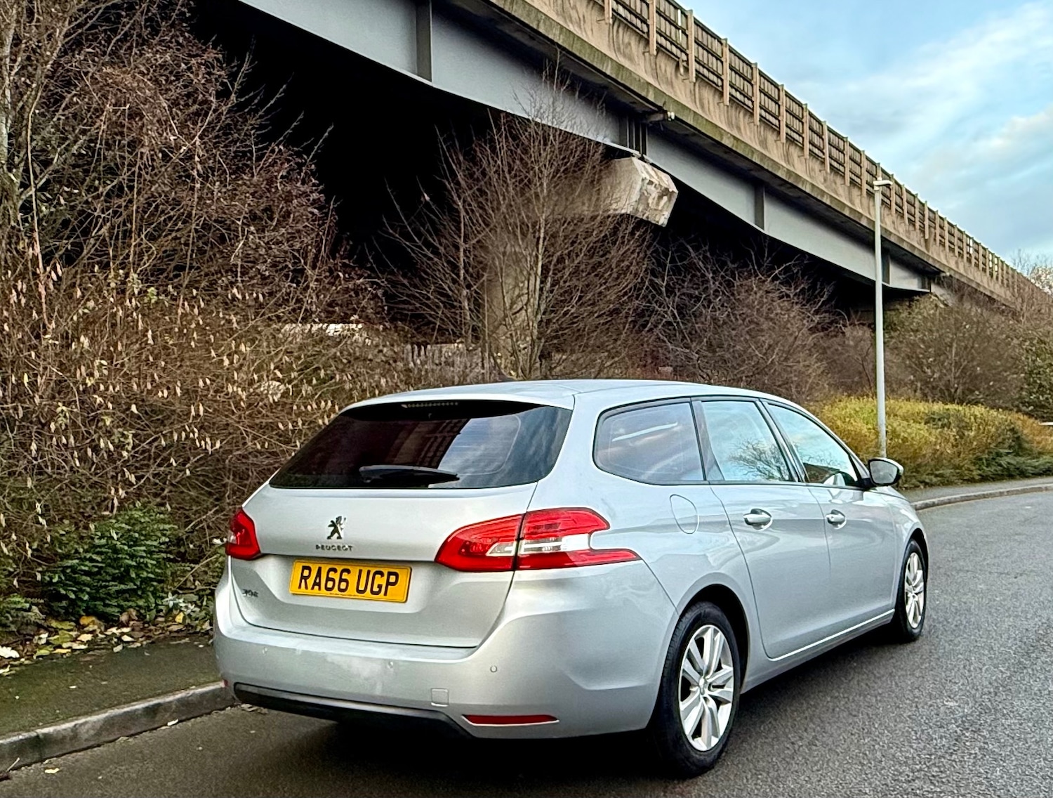 Used Peugeot 308 2017 for sale - 76934113: Photo 3