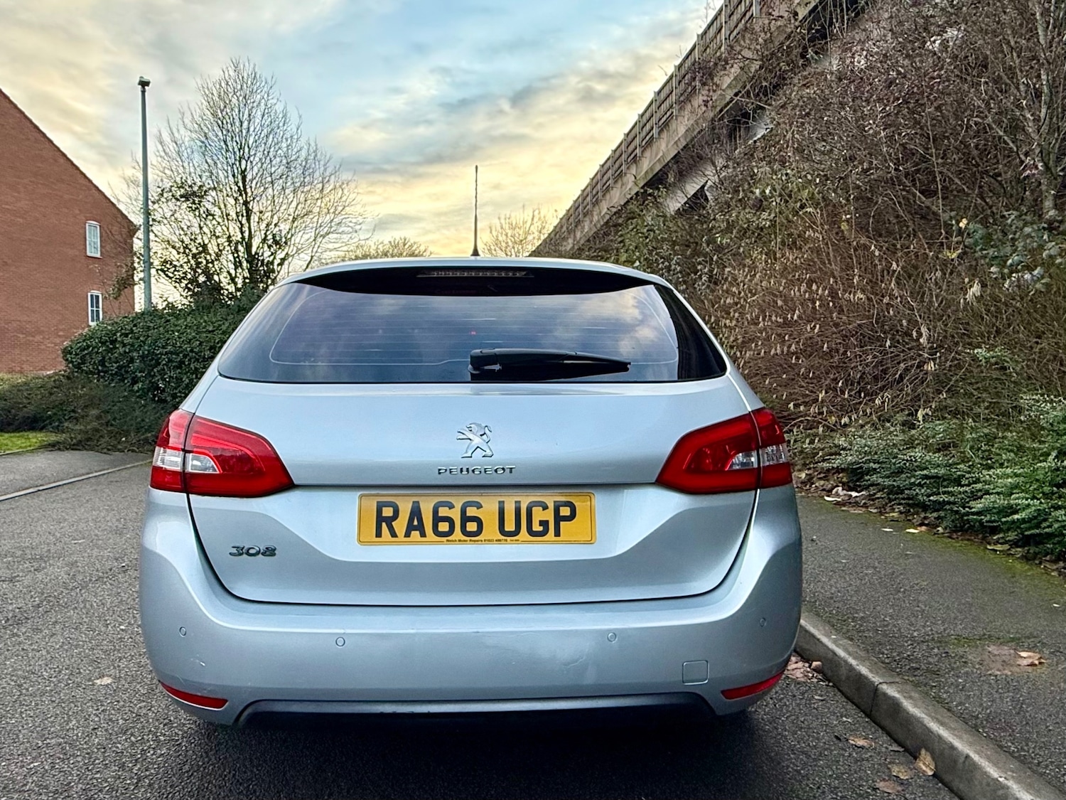 Used Peugeot 308 2017 for sale - 76934113: Photo 4