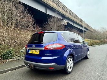 Used Ford S-Max 2014 for sale - 77019934: Photo