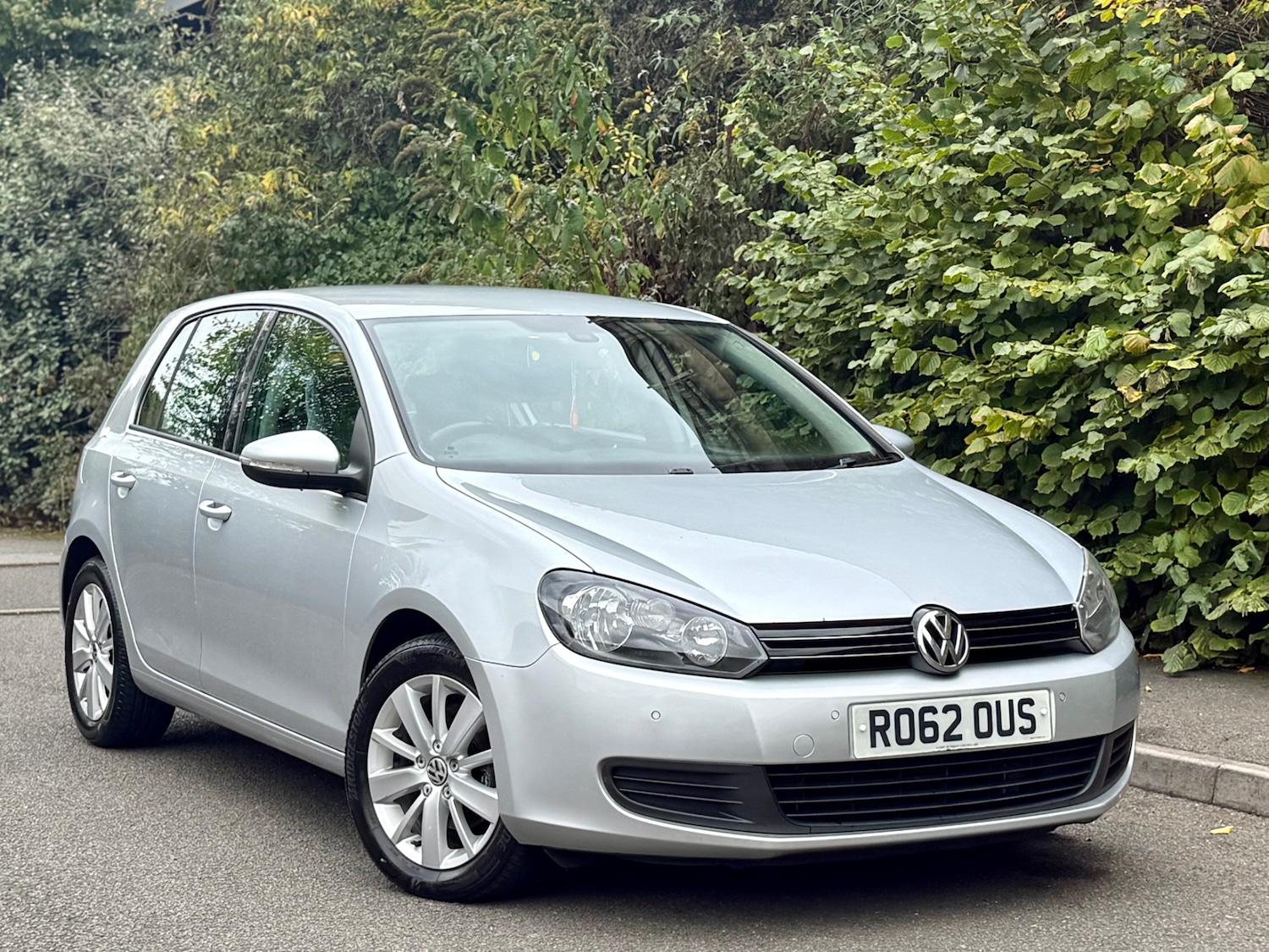 Used Volkswagen Golf 2012 for sale - 76302600: Photo 1