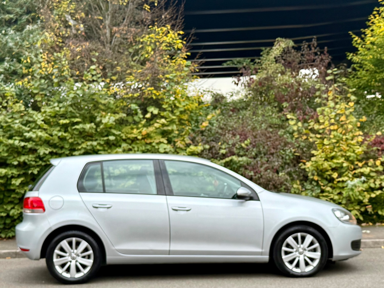 Used Volkswagen Golf 2012 for sale - 76302600: Photo 2