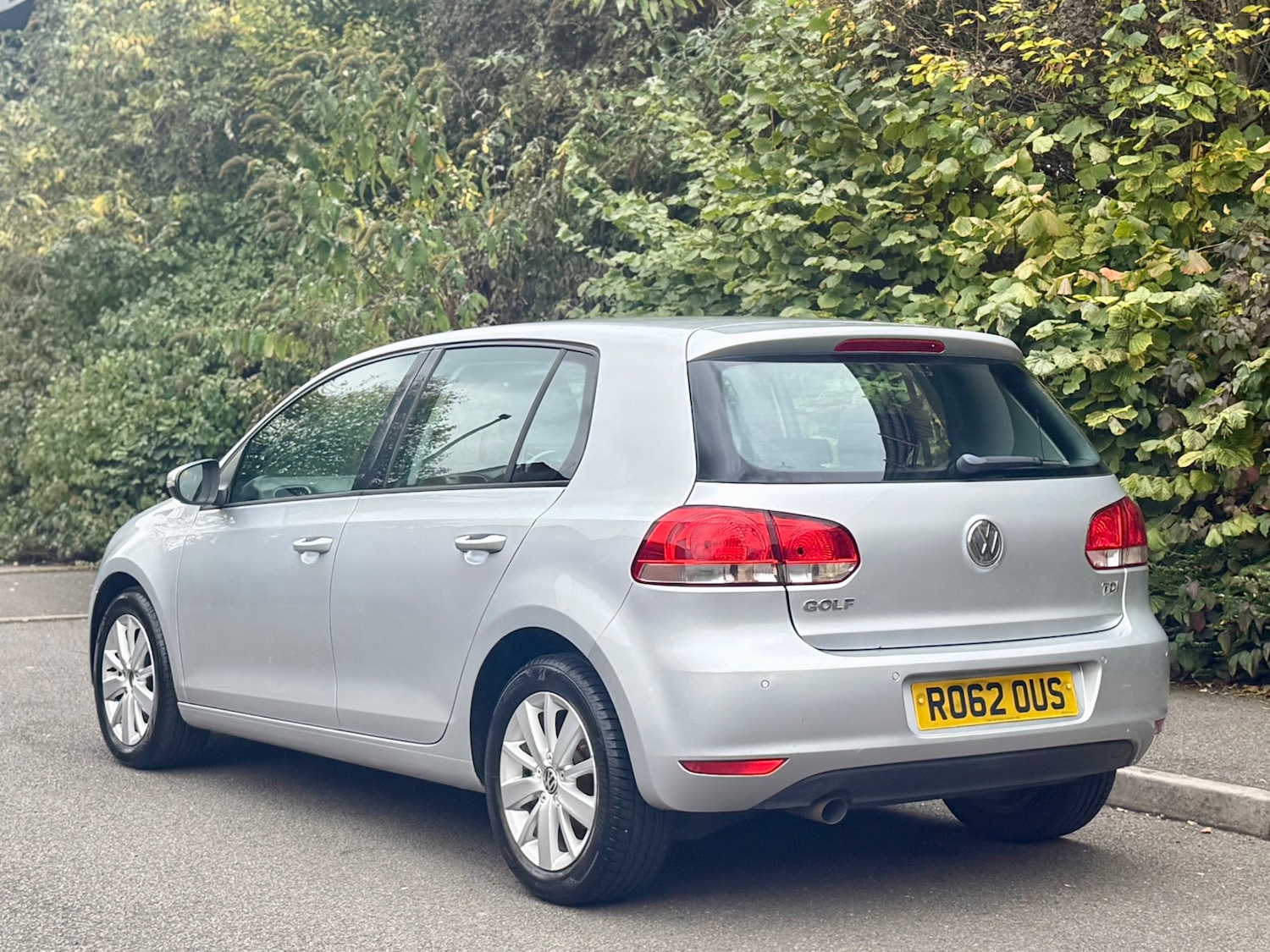 Used Volkswagen Golf 2012 for sale - 76302600: Photo 5