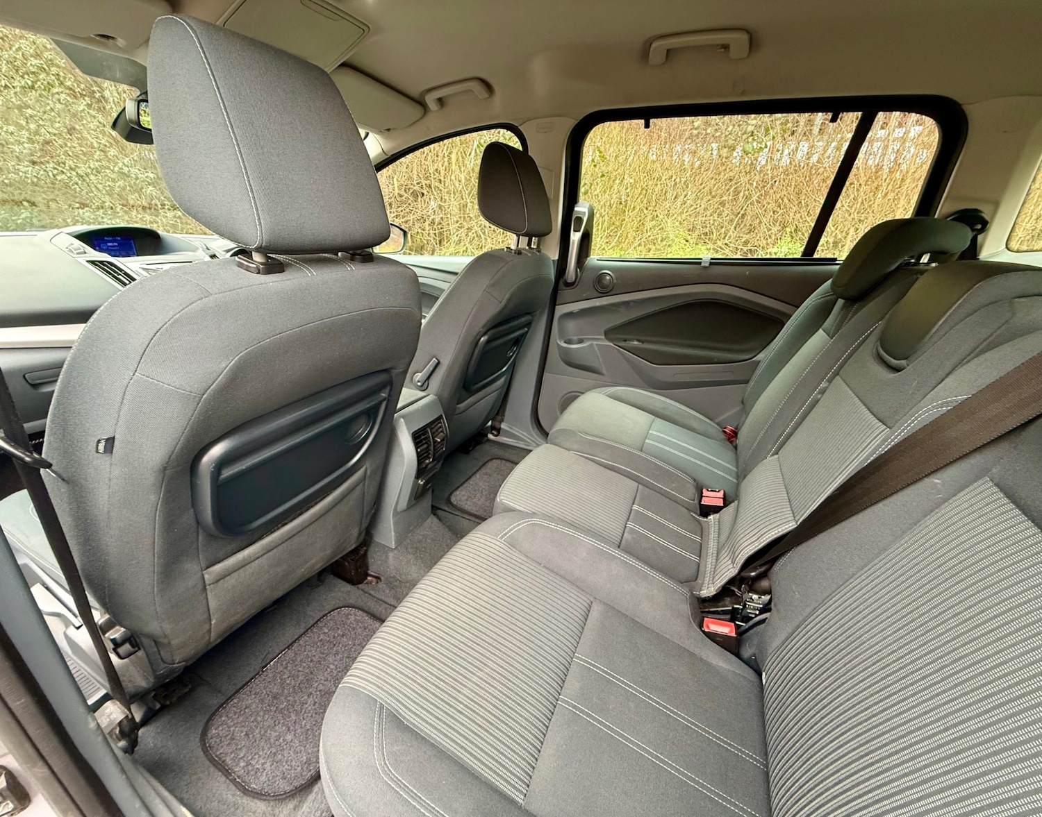 Used Ford Grand C-Max 2011 for sale - 77630160: Photo 14