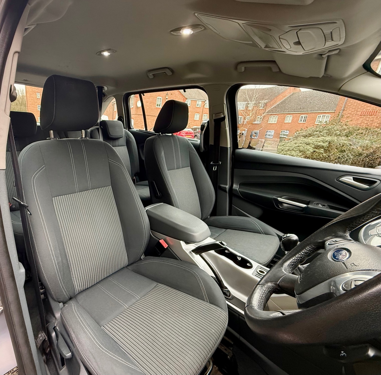 Used Ford Grand C-Max 2011 for sale - 77630160: Photo 18