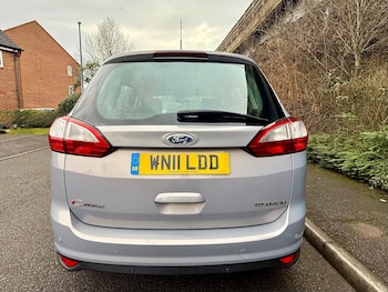 Used Ford Grand C-Max 2011 for sale - 77630160: Photo