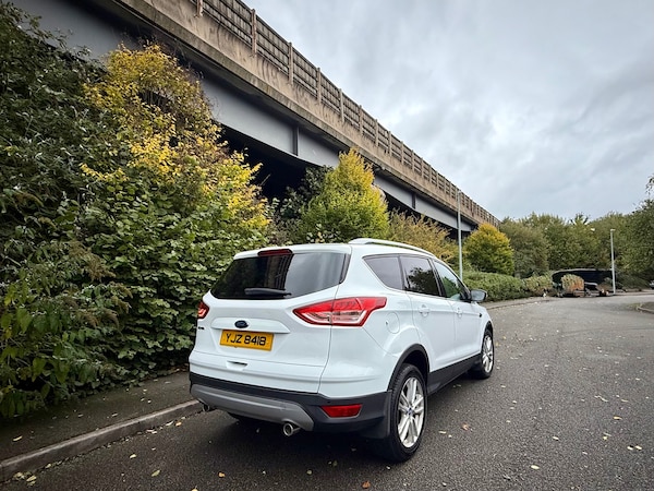 Used Ford Kuga 2015 for sale - 76172598: Photo 3