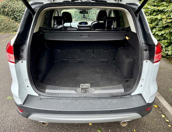 Used Ford Kuga 2015 for sale - 76172598: Photo 9