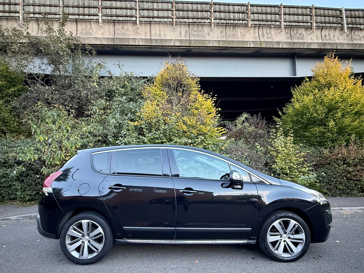 Used Peugeot 3008 2017 for sale - 76185756: Photo 2