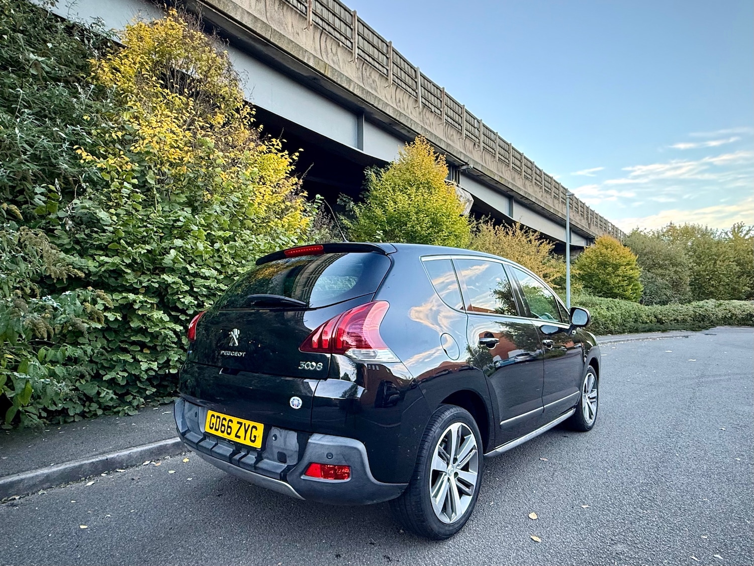 Used Peugeot 3008 2017 for sale - 76185756: Photo 3