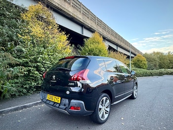 Used Peugeot 3008 2017 for sale - 76185756: Photo