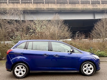 Used Ford Grand C-Max 2015 for sale - 77701232: Photo