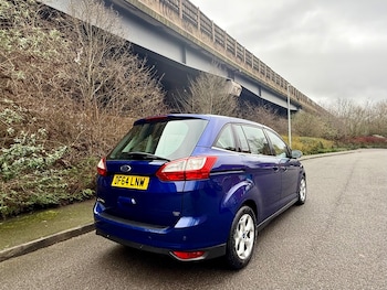 Used Ford Grand C-Max 2015 for sale - 77701232: Photo