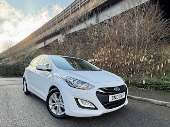 Used Hyundai i30 2013 for sale - 77435850: Photo