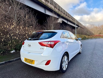 Used Hyundai i30 2013 for sale - 77435850: Photo