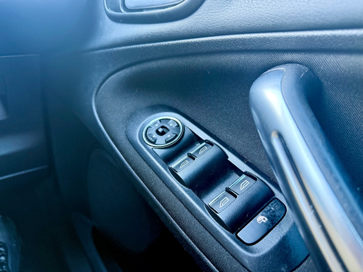 Used Ford S-Max 2013 for sale - 76797221: Photo 22