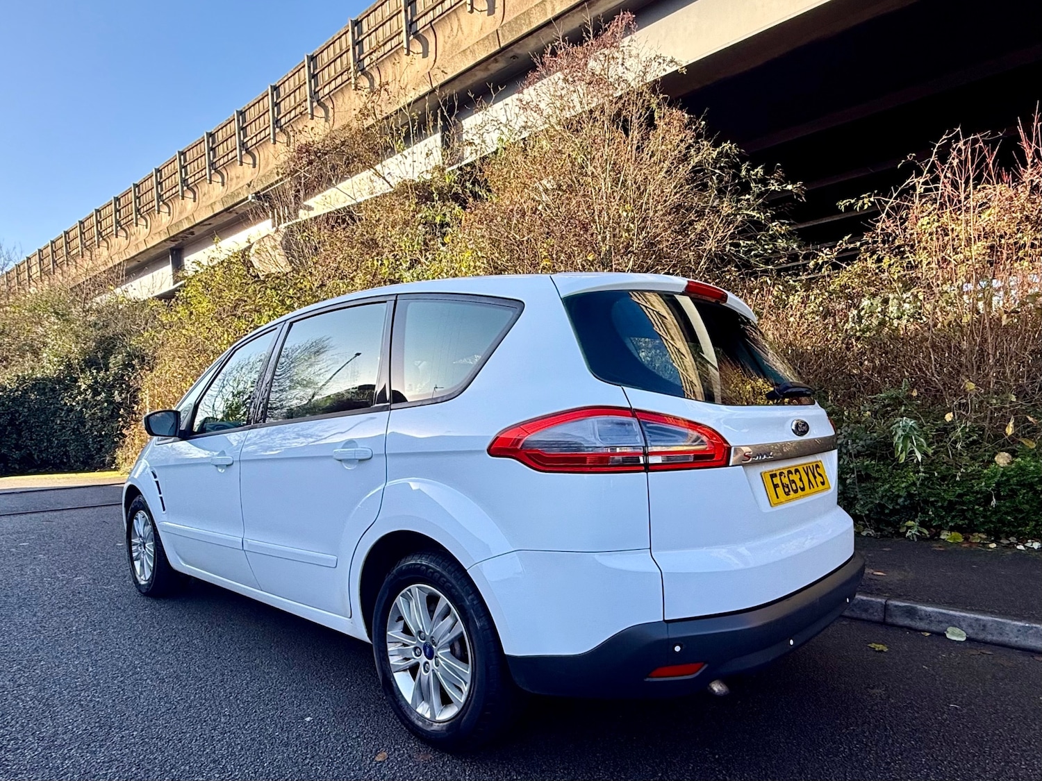 Used Ford S-Max 2013 for sale - 76797221: Photo 5