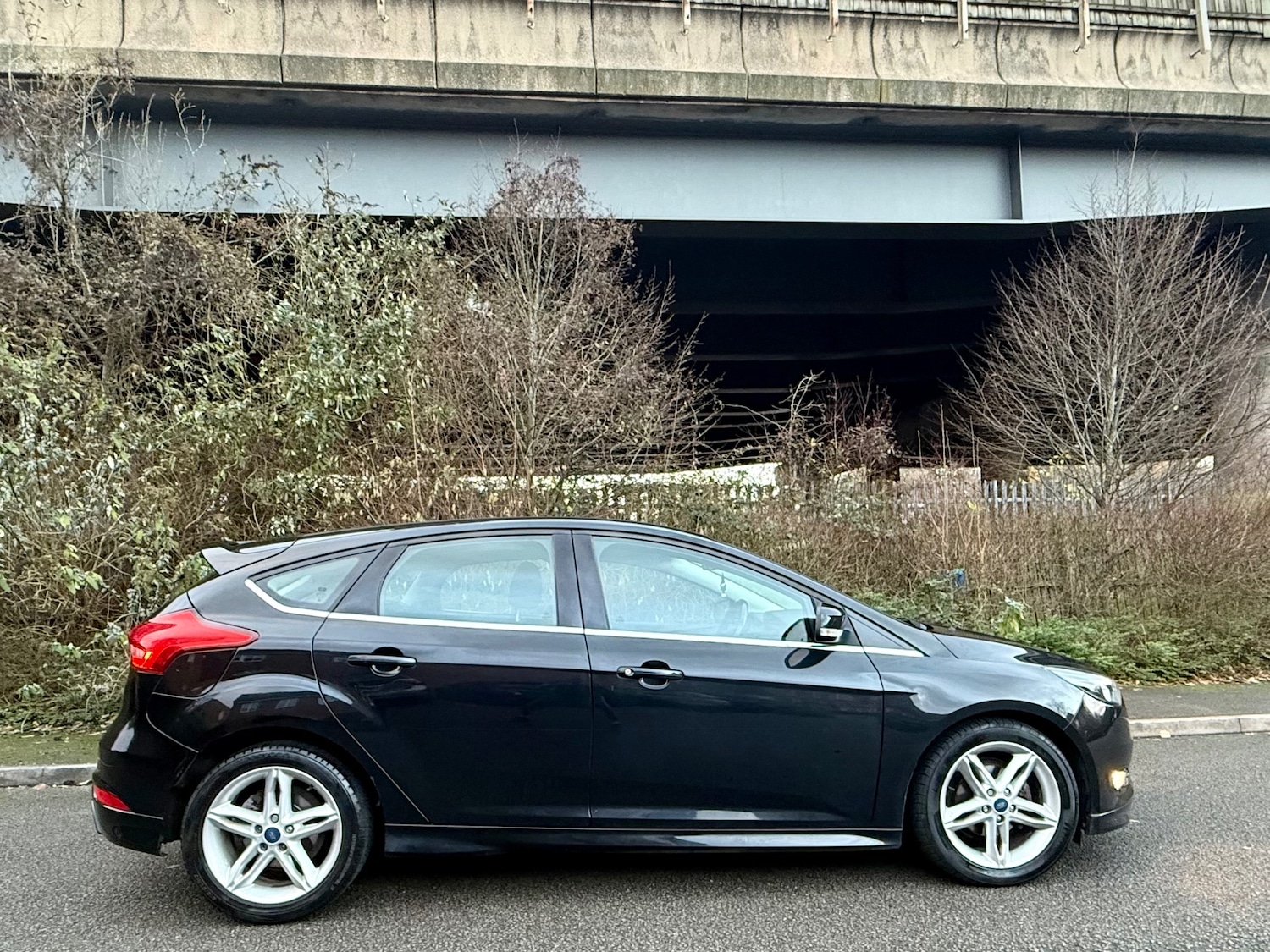 Used Ford Focus 2015 for sale - 76908137: Photo 2