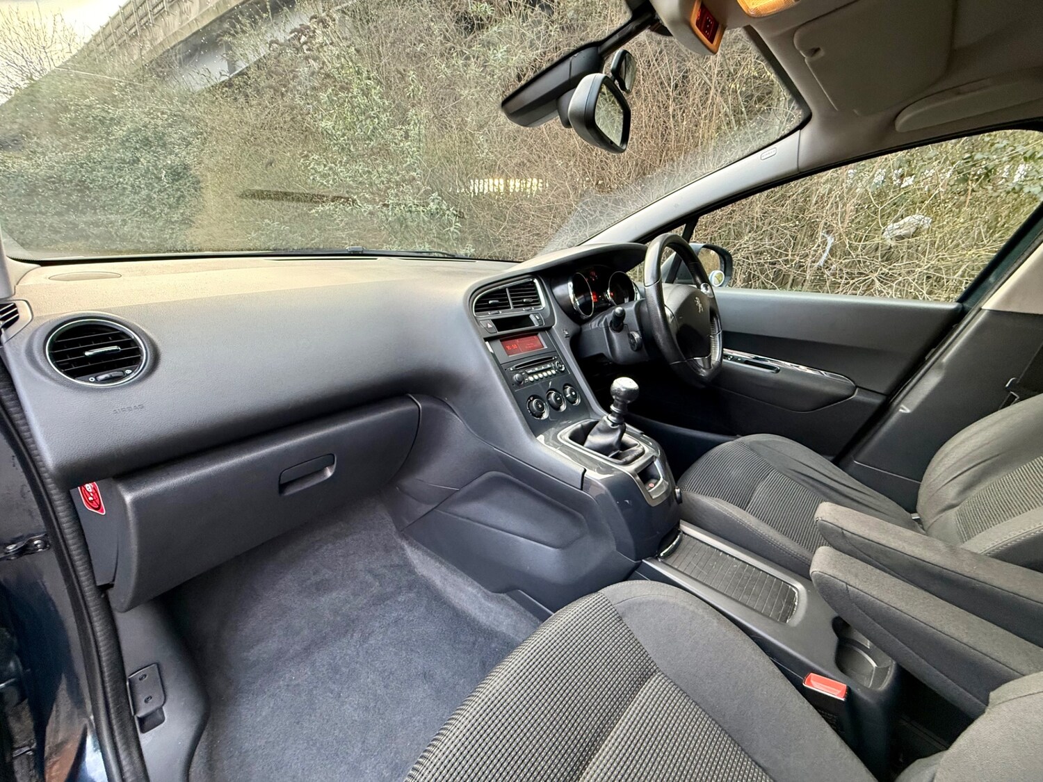 Used Peugeot 5008 2015 for sale - 77819478: Photo 10