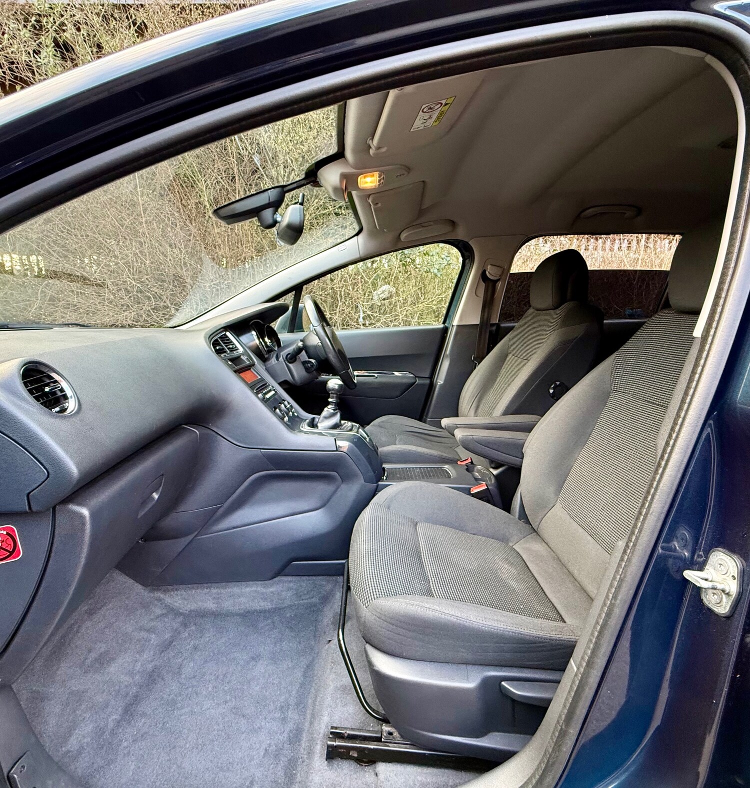 Used Peugeot 5008 2015 for sale - 77819478: Photo 11