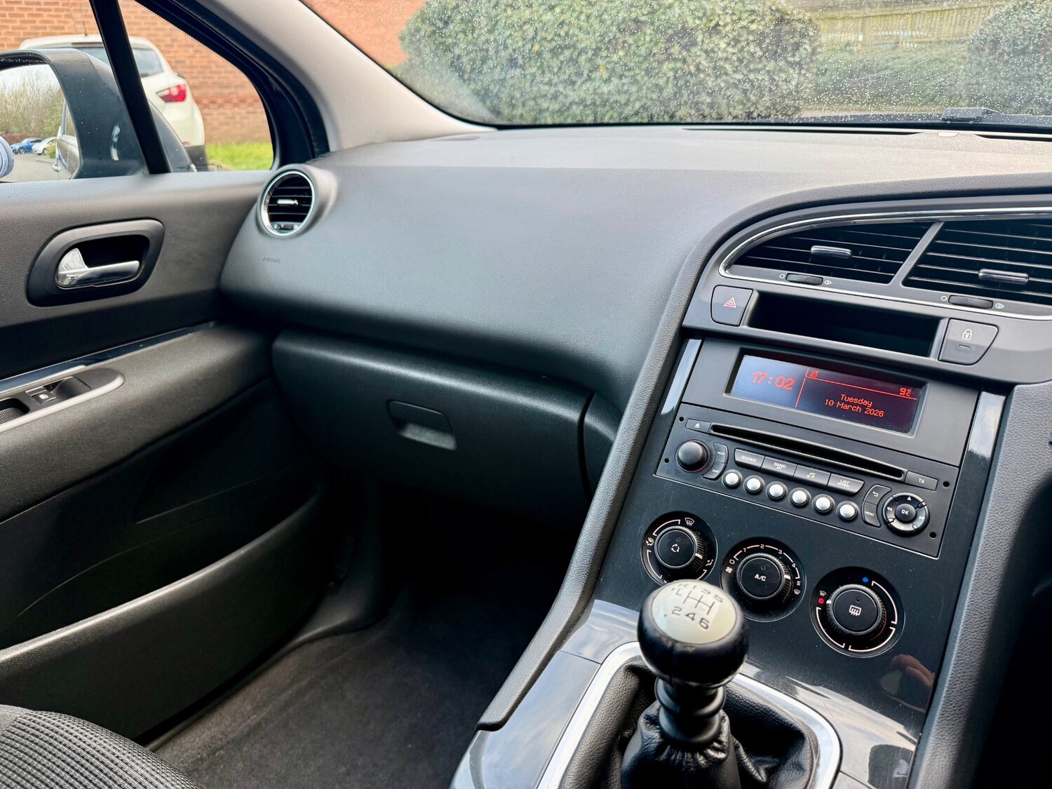 Used Peugeot 5008 2015 for sale - 77819478: Photo 19