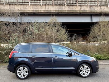 Used Peugeot 5008 2015 for sale - 77819478: Photo