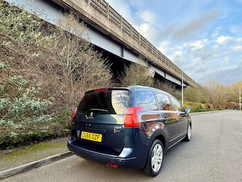 Used Peugeot 5008 2015 for sale - 77819478: Photo