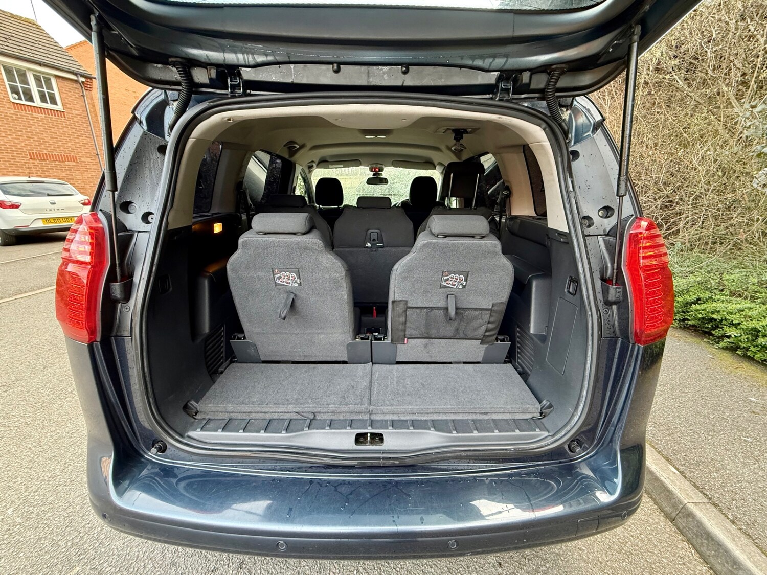 Used Peugeot 5008 2015 for sale - 77819478: Photo 9