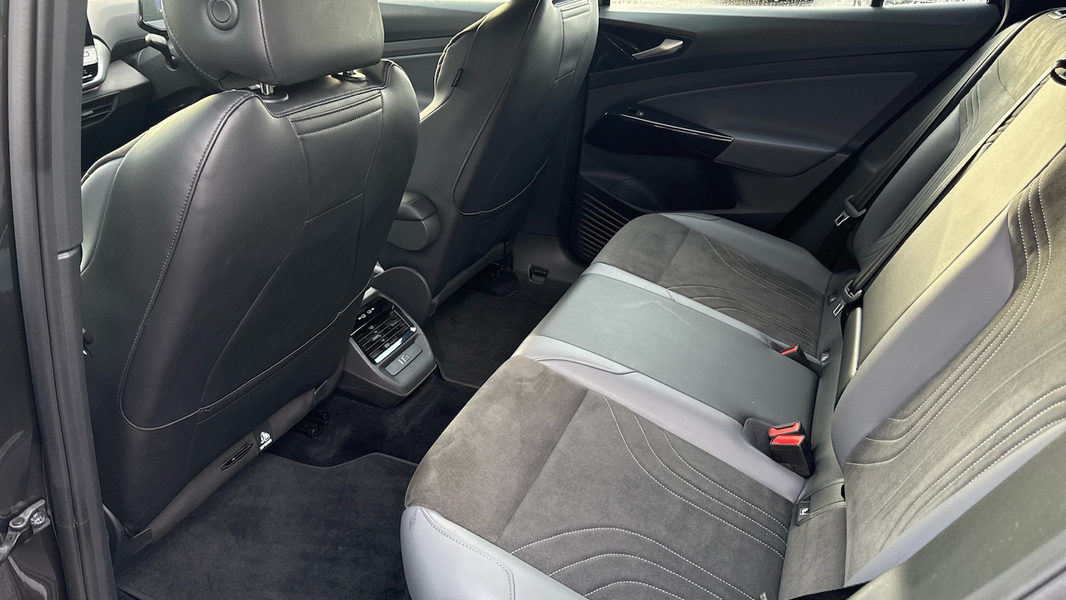 Used Volkswagen ID.4 2022 for sale - 77643523: Photo 14