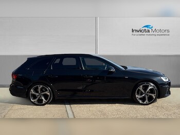 Used Audi A4 2023 for sale - 76305182: Photo 2