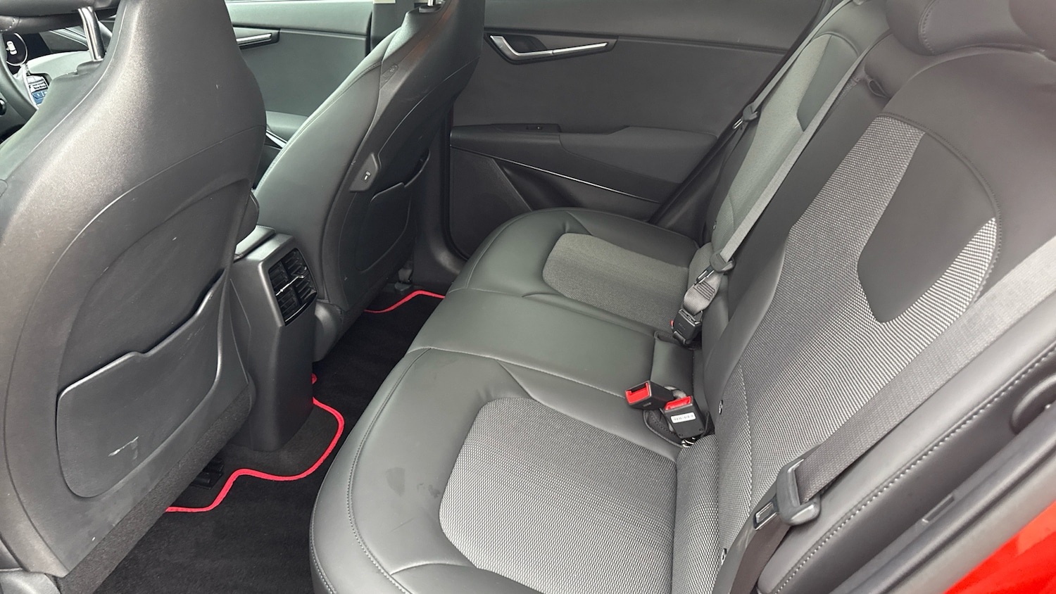 Used Kia Niro 2023 for sale - 76864121: Photo 14