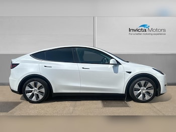 Used Tesla Model Y 2023 for sale - 75022035: Photo