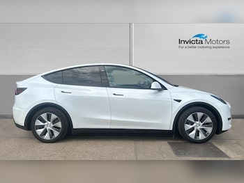 Used Tesla Model Y 2023 for sale - 75049079: Photo