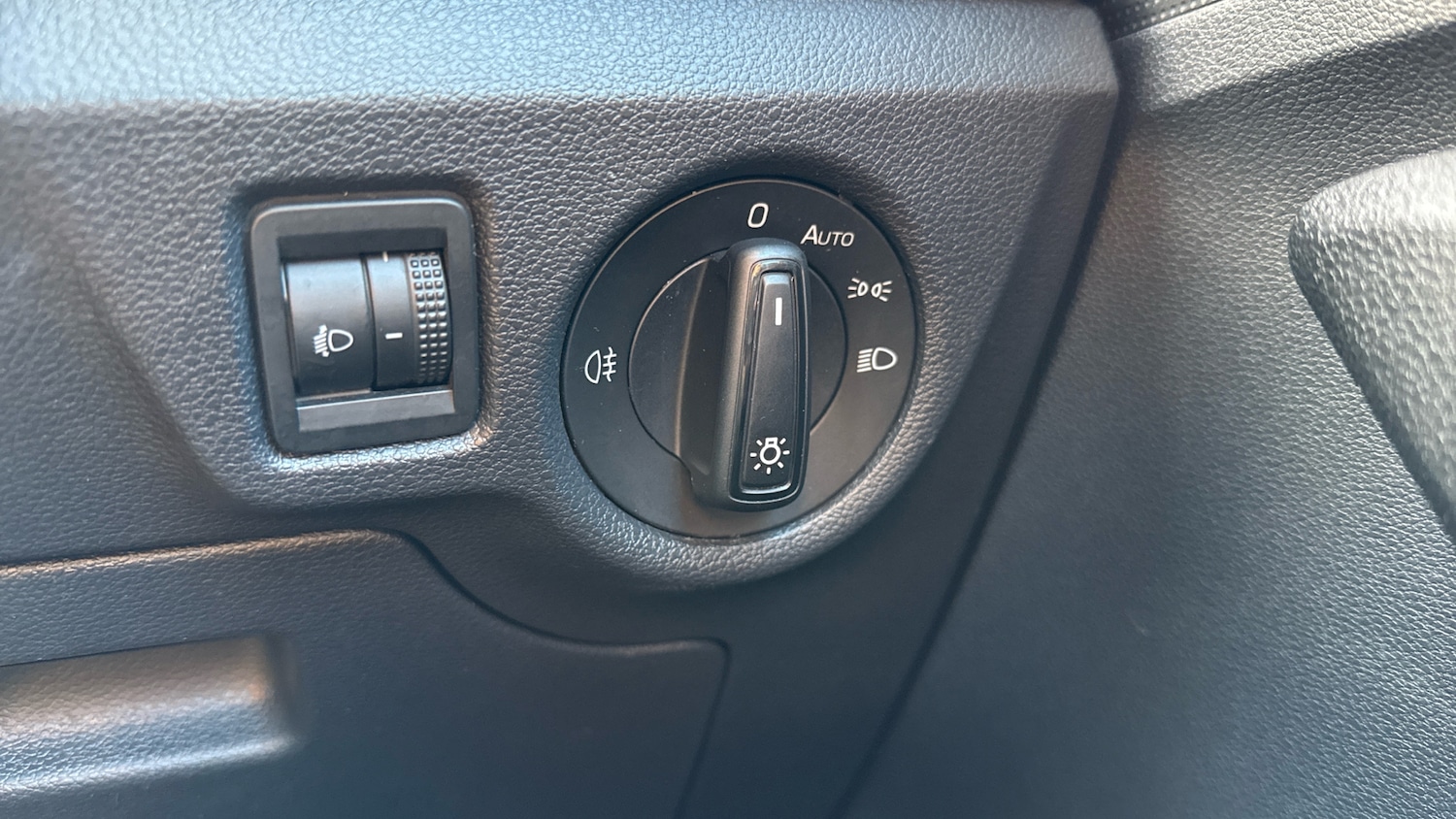 Used Skoda Kamiq 2022 for sale - 76455023: Photo 23