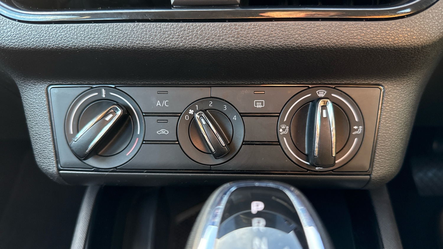 Used Skoda Kamiq 2022 for sale - 76455023: Photo 25