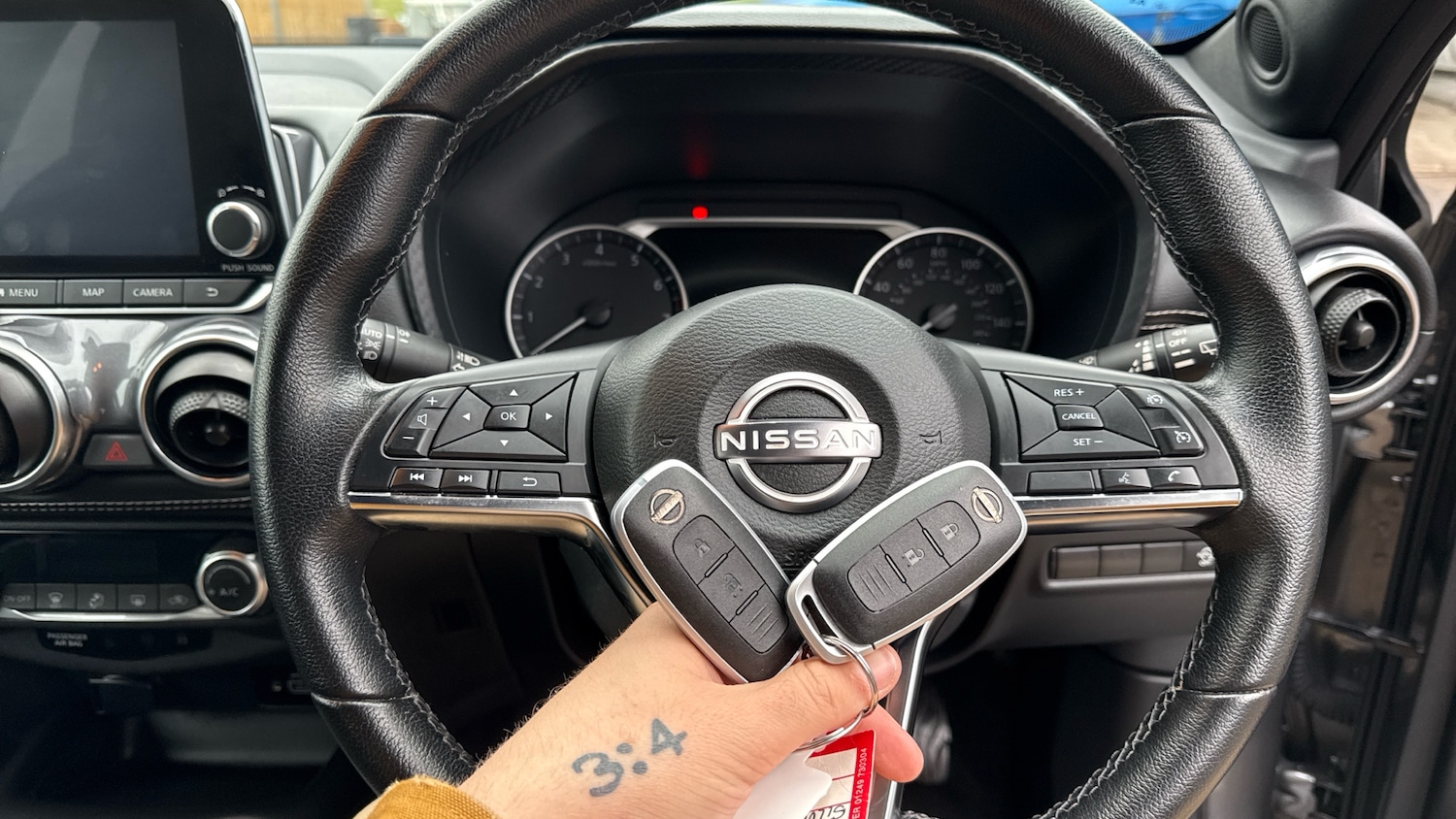 Used Nissan Juke 2023 for sale - 76186968: Photo 21