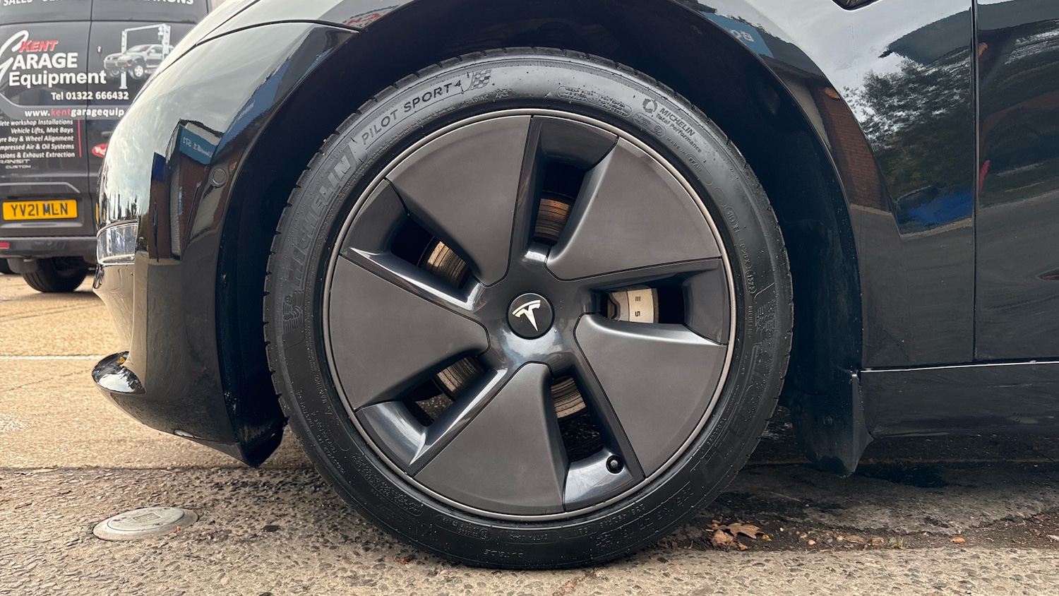 Used Tesla Model 3 2021 for sale - 76482789: Photo 17