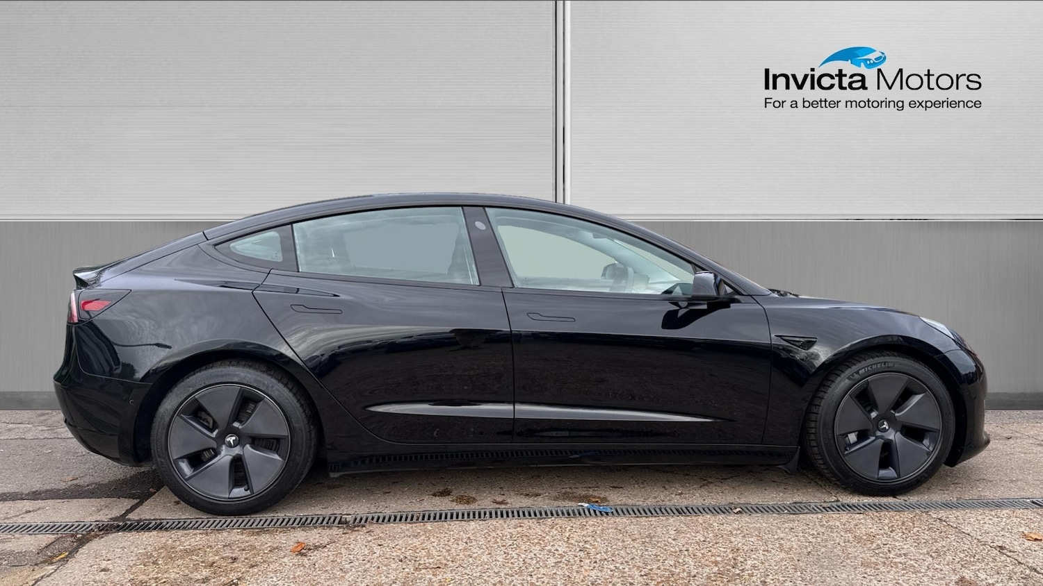 Used Tesla Model 3 2021 for sale - 76482789: Photo 2