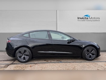 Used Tesla Model 3 2021 for sale - 76482789: Photo