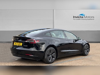 Used Tesla Model 3 2021 for sale - 76482789: Photo