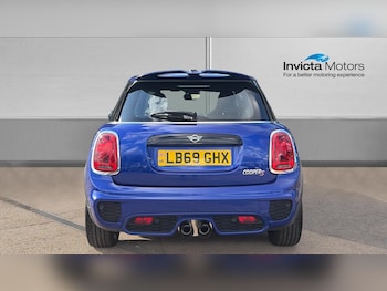 Used MINI Hatch 2019 for sale - 79495108: Photo