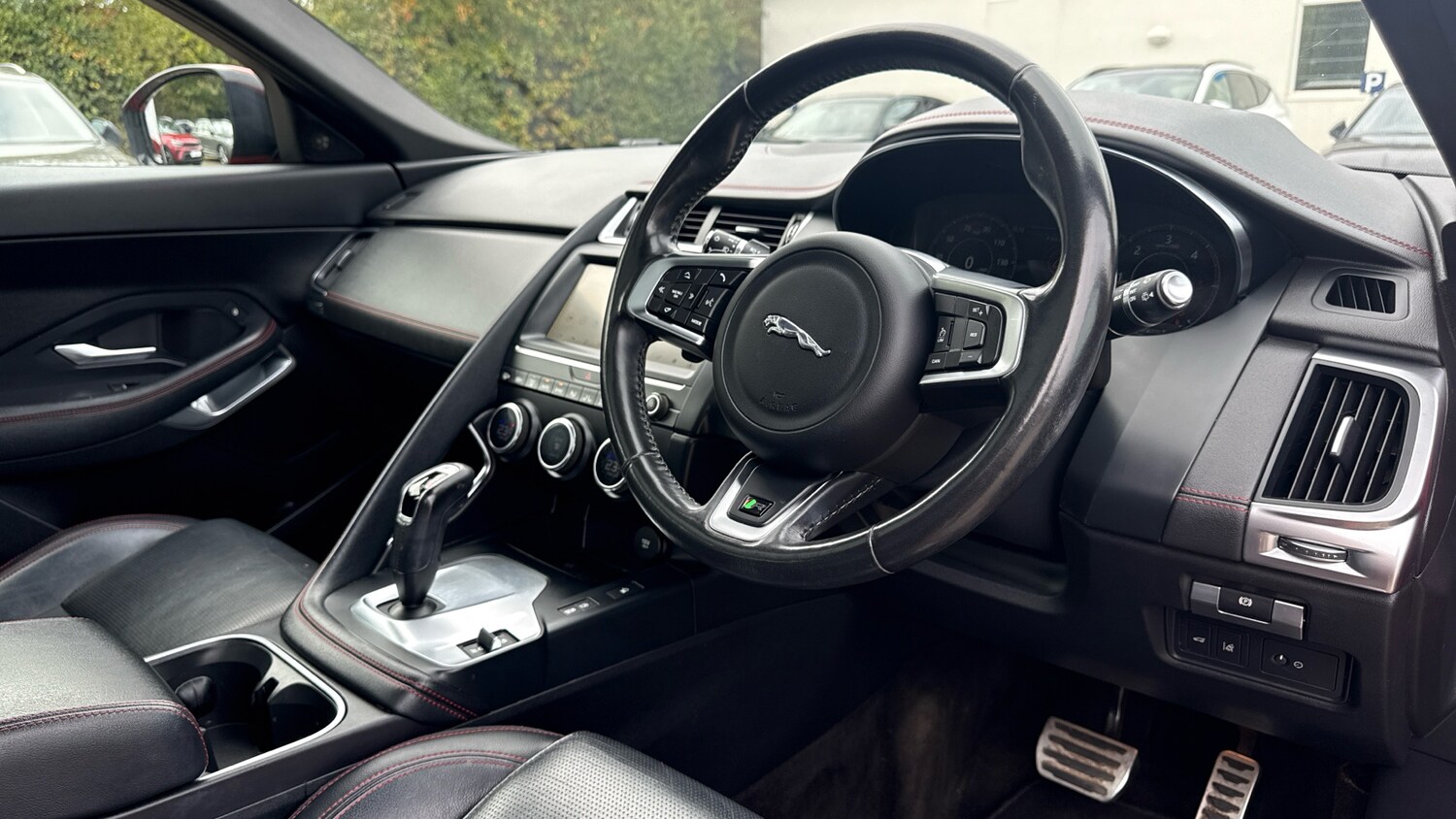 Used Jaguar E-Pace 2020 for sale - 77465914: Photo 13