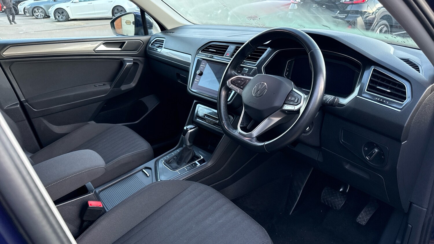 Used Volkswagen Tiguan 2022 for sale - 77643493: Photo 11