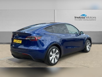 Used Tesla Model Y 2023 for sale - 75124732: Photo