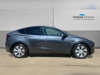 Used Tesla Model Y 2023 for sale - 75309119: Photo