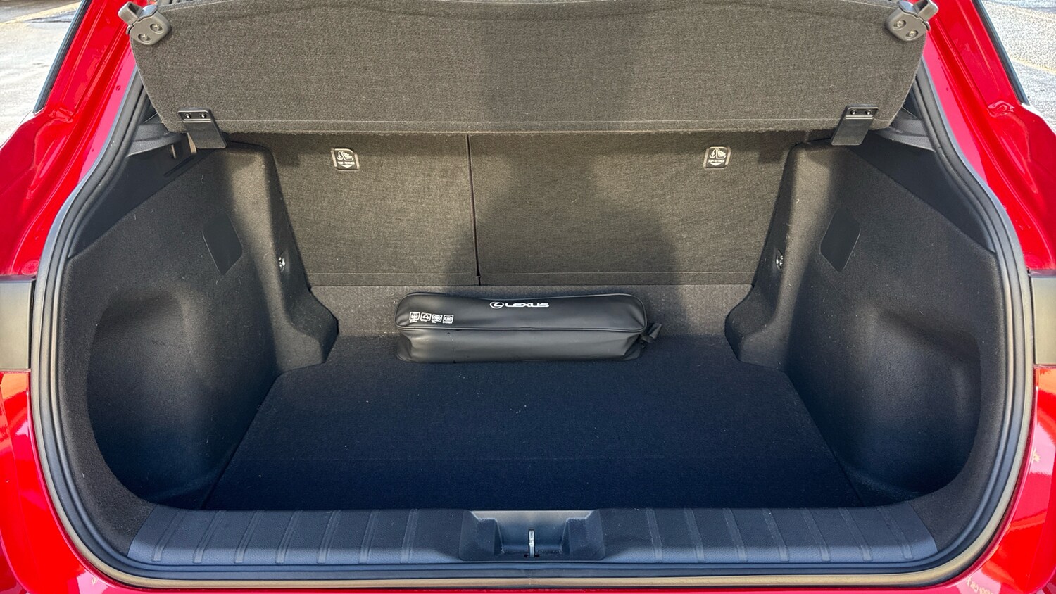 Used Lexus LBX 2024 for sale - 77118363: Photo 15